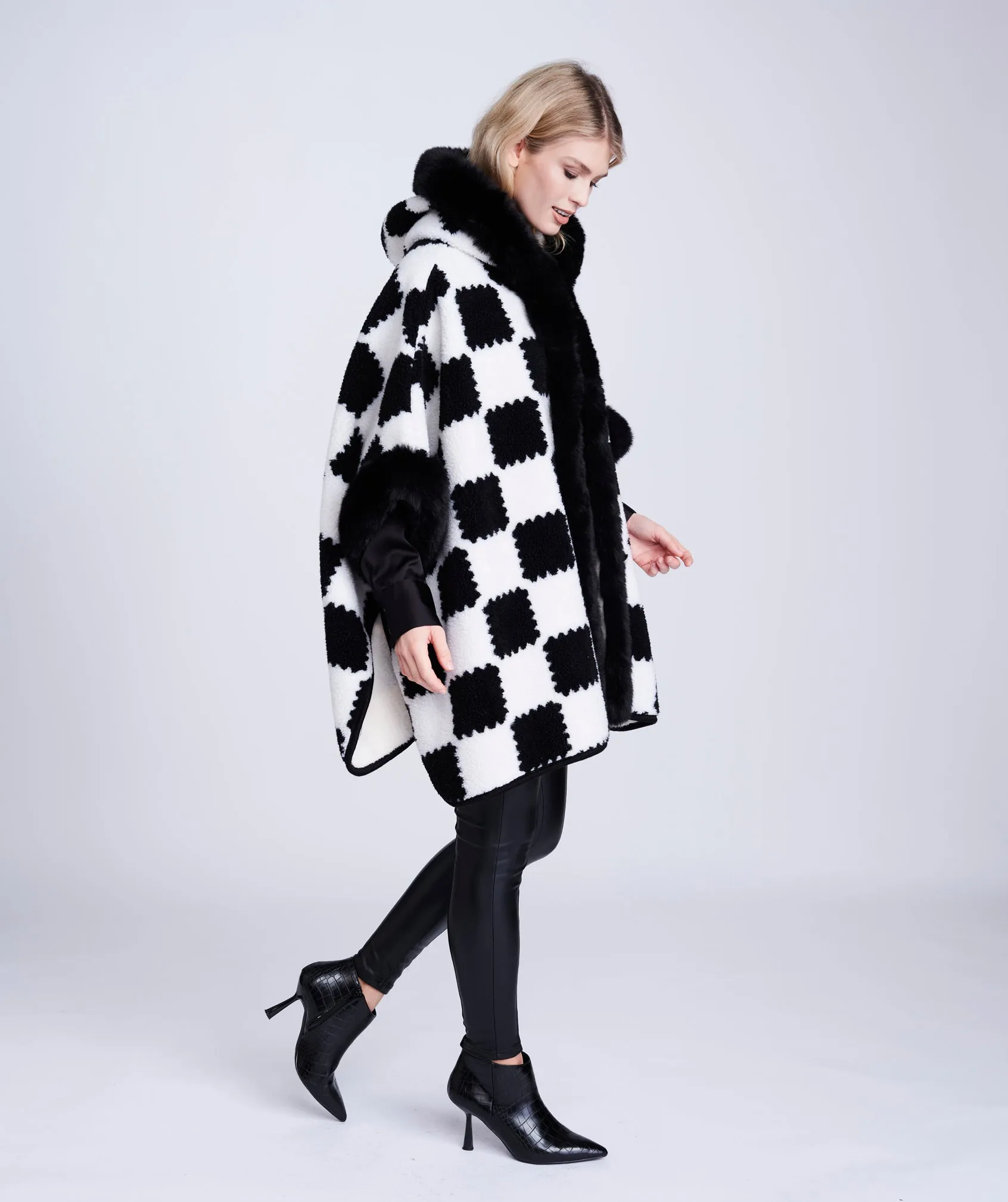 Ashlee Wrap - Black/Cream