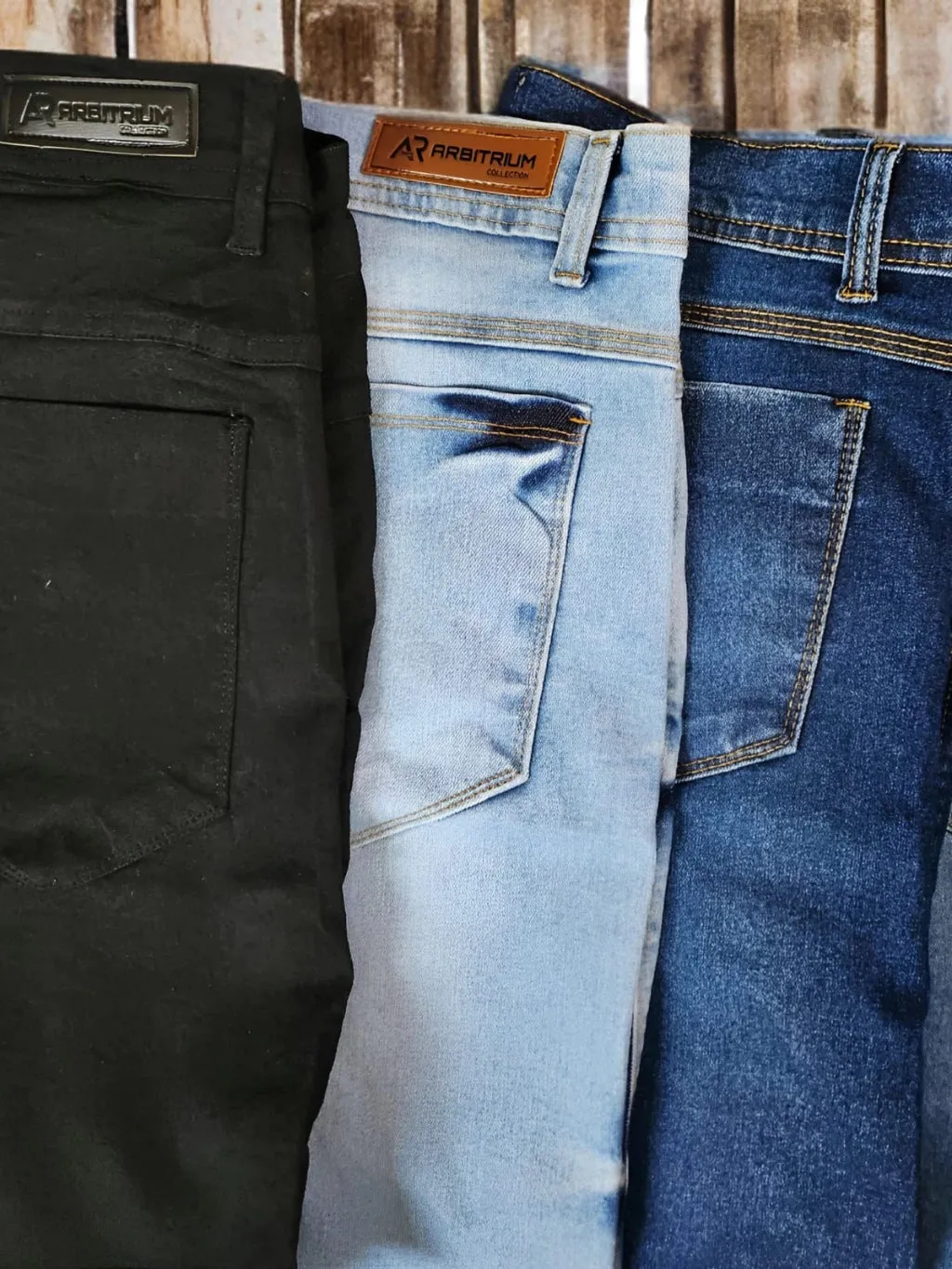 BERMUDA JEANS DESTROYED/RASGADA SLIM SKINNY PROMOÇÃO