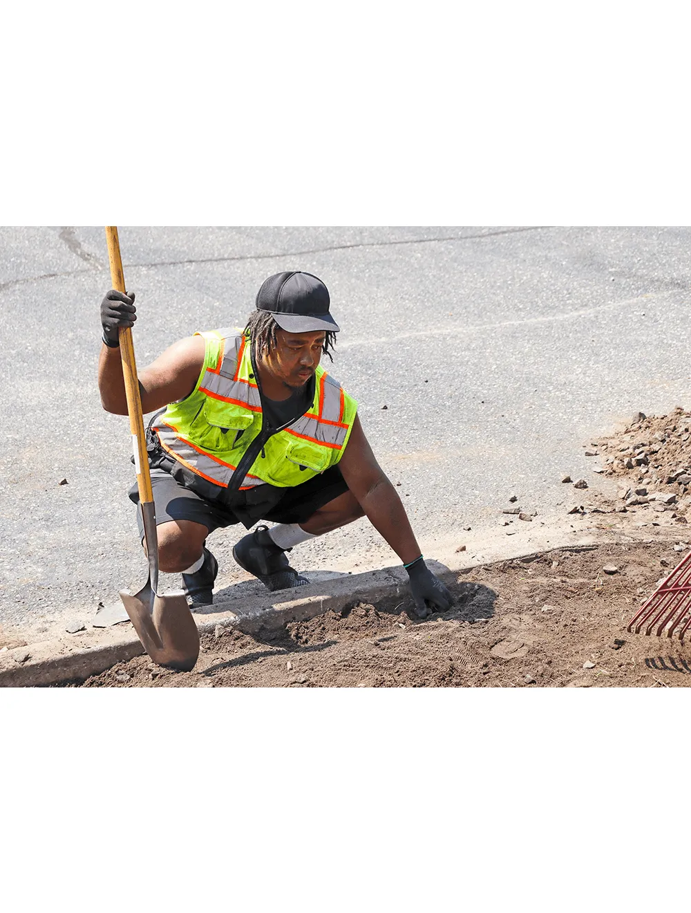 FrogWear® HV Premium High-Visibility Surveyors Safety Vest - GLO-099