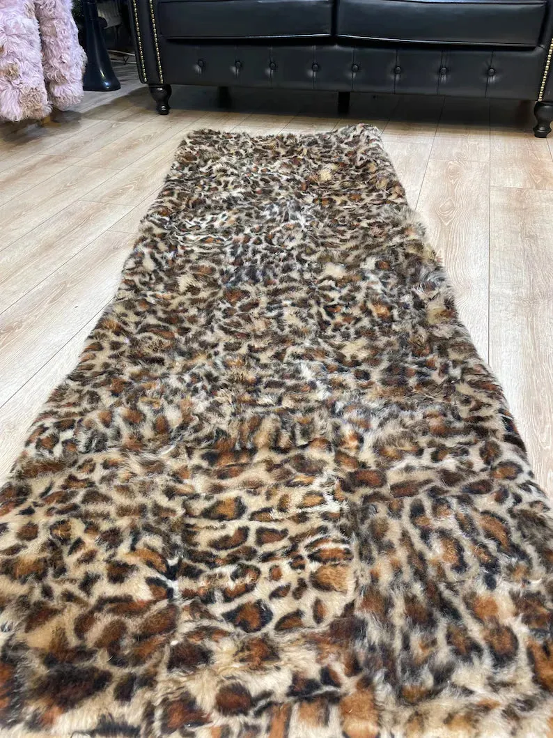 Luxury Leapard Design Sheepskin Area Rug, Natural Handmade Sexy Bedroom Rug