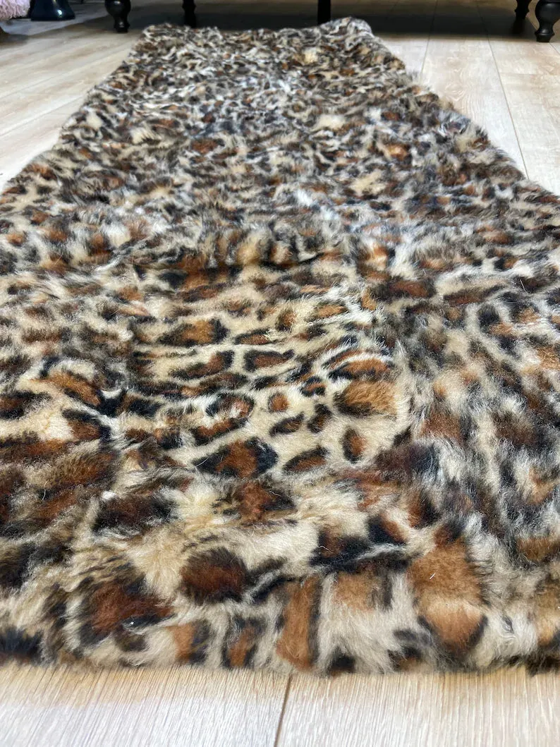 Luxury Leapard Design Sheepskin Area Rug, Natural Handmade Sexy Bedroom Rug