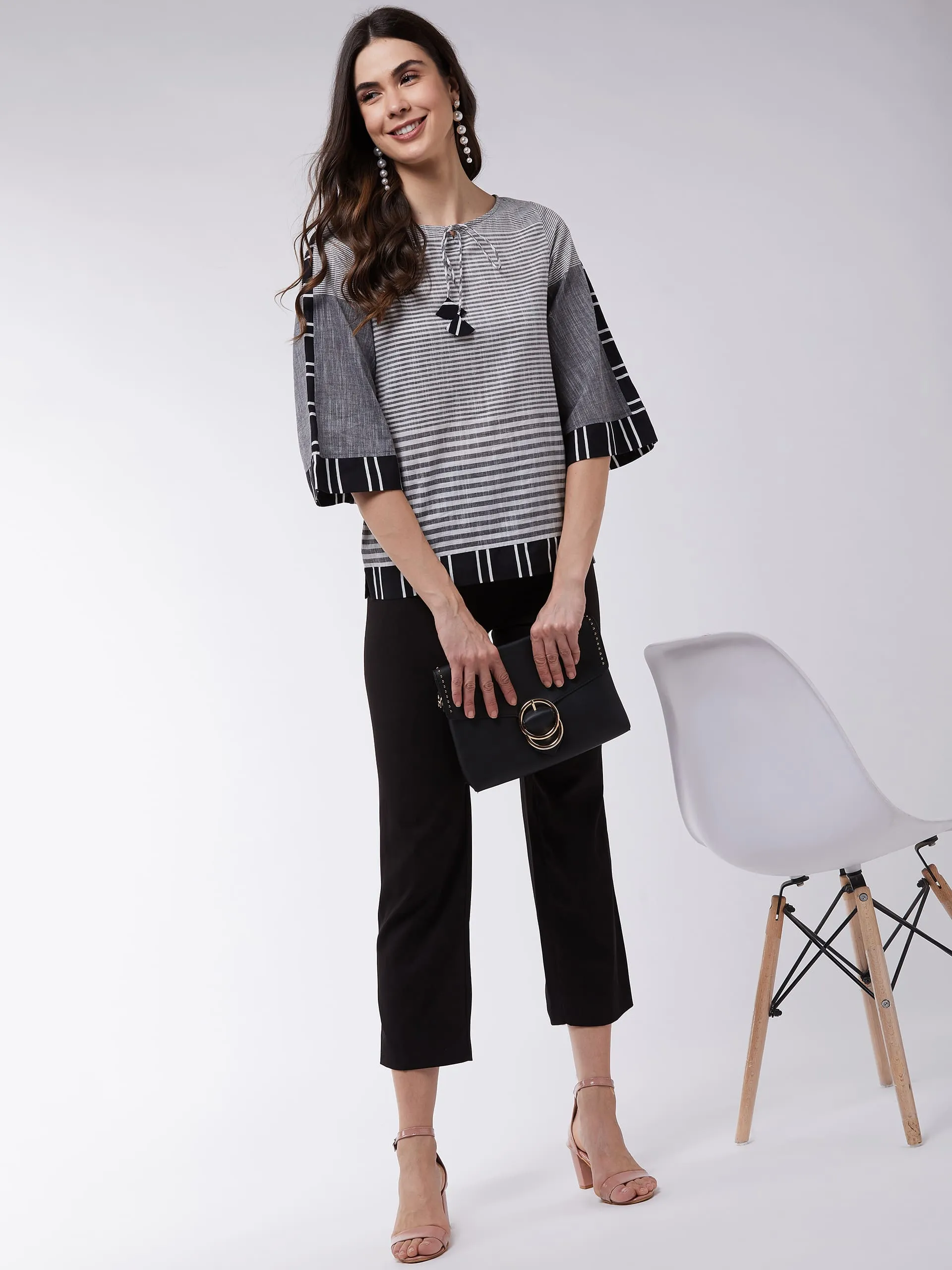 Monocromatic Printed Striped Top